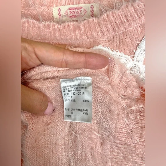 Super Soft Baby Pink Sweater - Medium - Picture 5 of 10